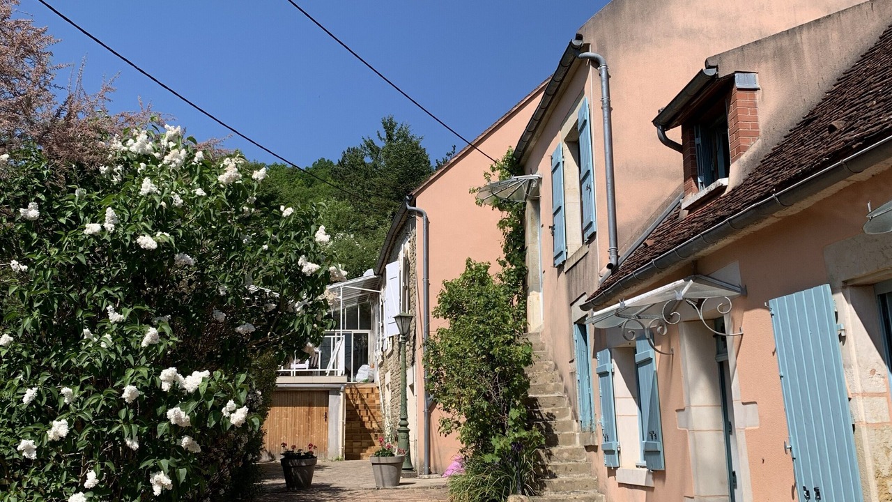 Photo of Outdoor in Thury