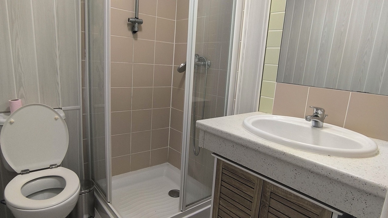 Photo of Bathroom in Ayen
