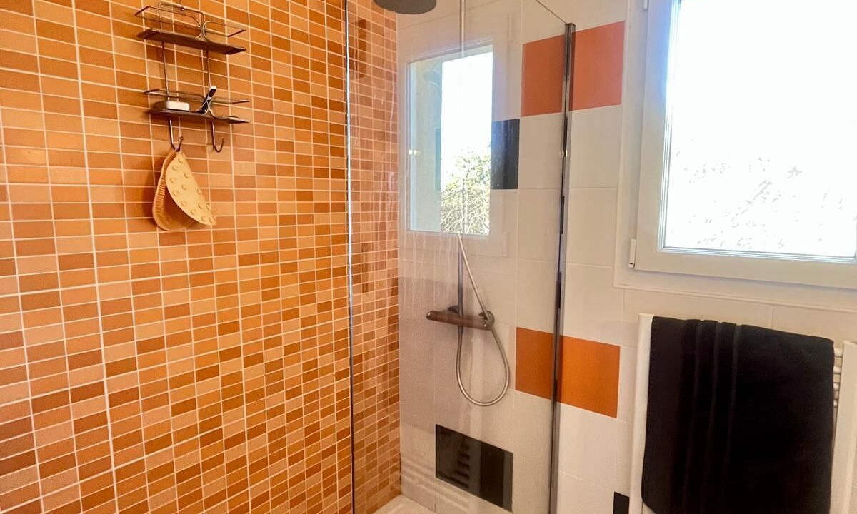 Photo of Bathroom in Le Rouret