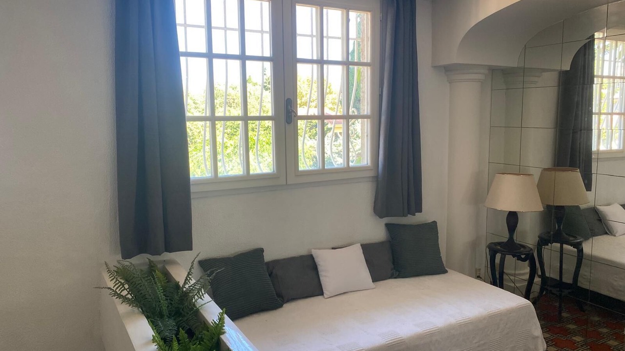 Photo of Bedroom in Antibes Old Town