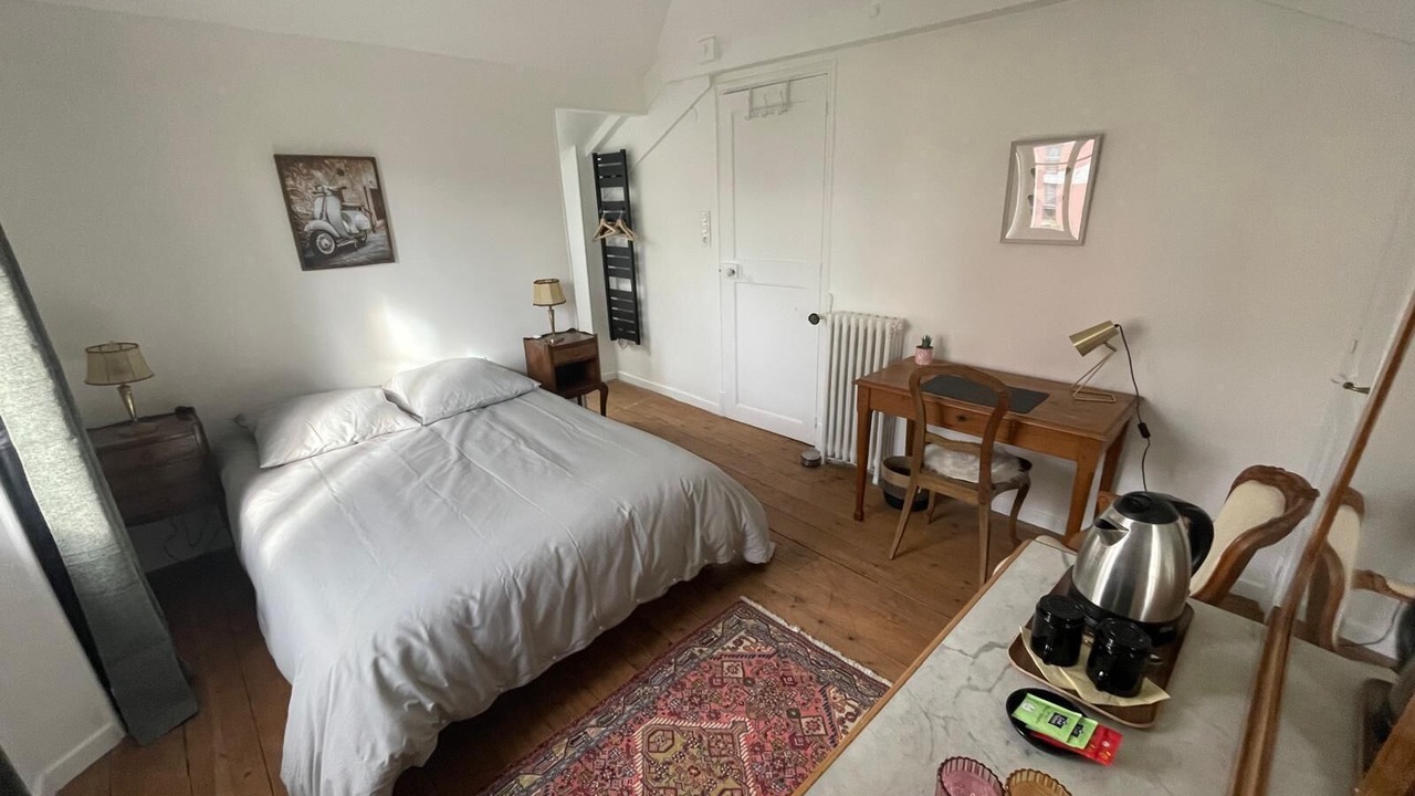 Photo of Bedroom in Antibes Old Town
