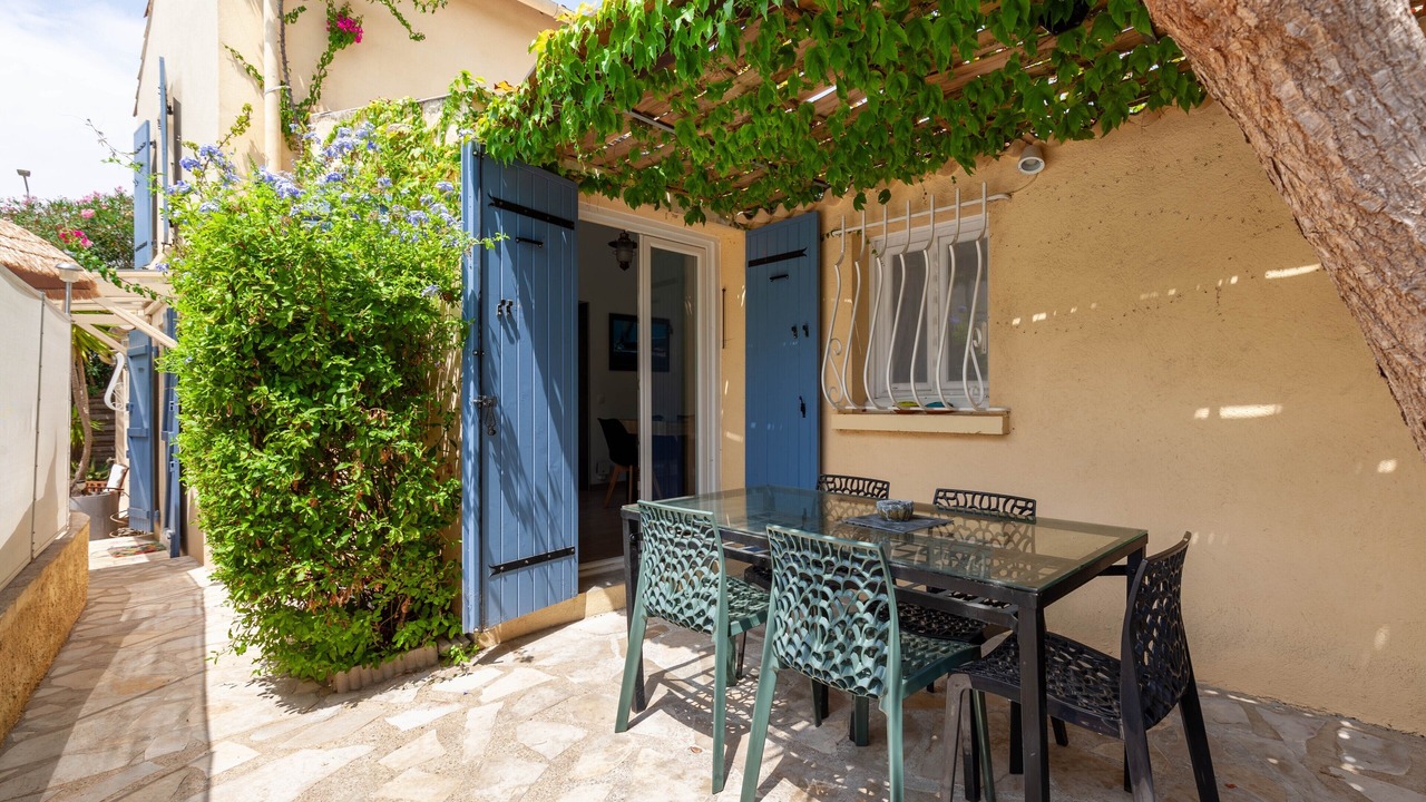 Photo of Outdoor in Vielle-Chapelle