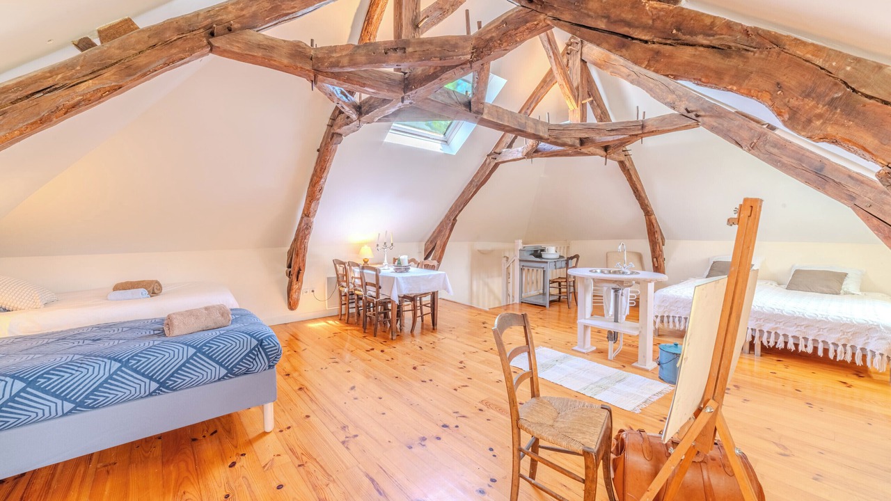 Photo of Bedroom in Arronnes