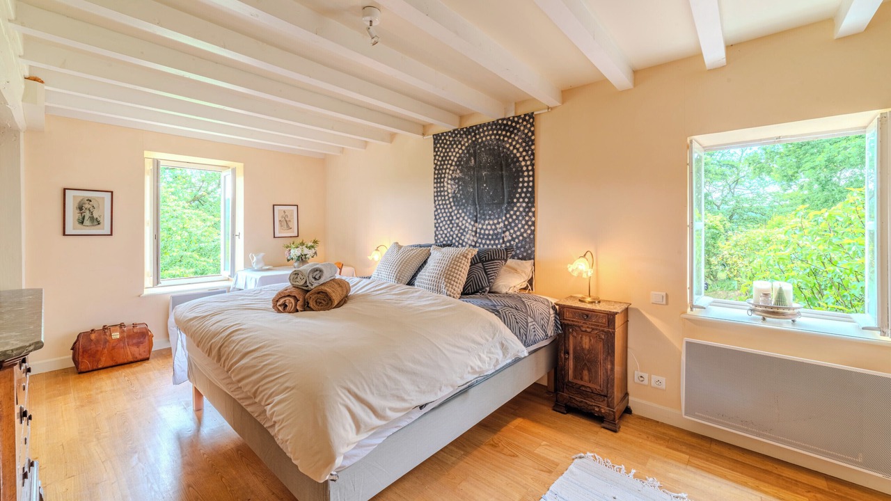 Photo of Bedroom in Arronnes