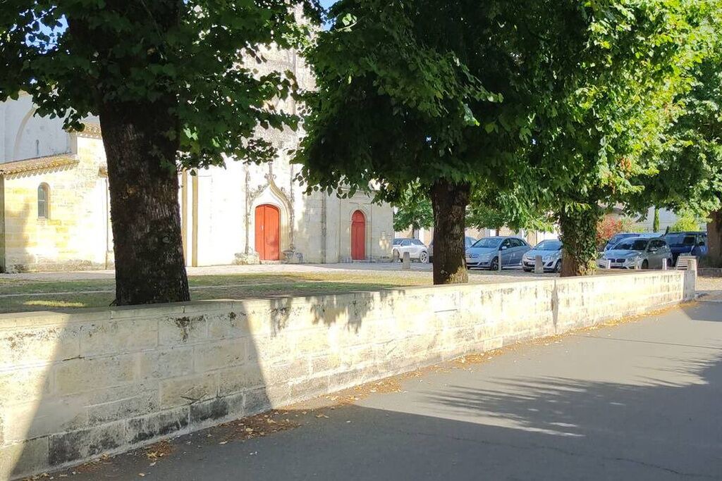Photo of Outdoor in Sainte-Terre