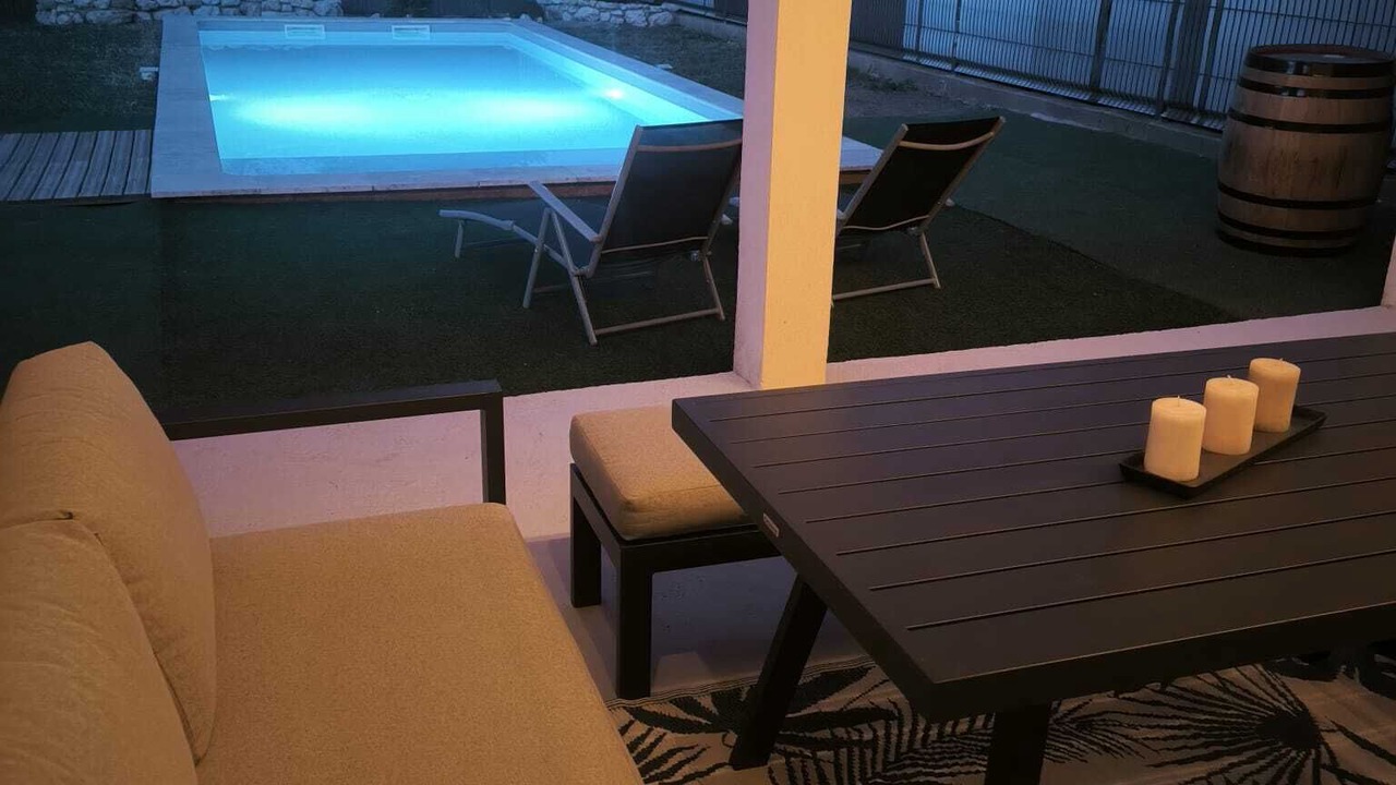 Photo of Patio Balcony in Maubec