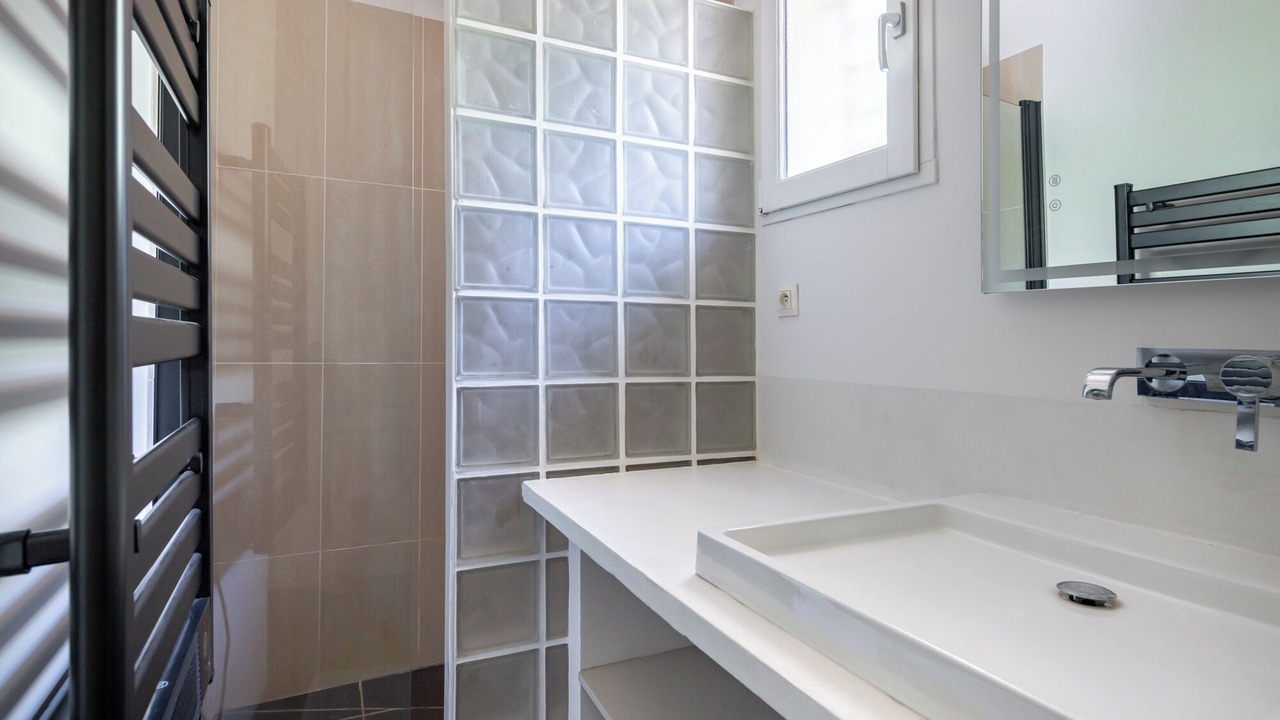 Photo of Bathroom in Allauch
