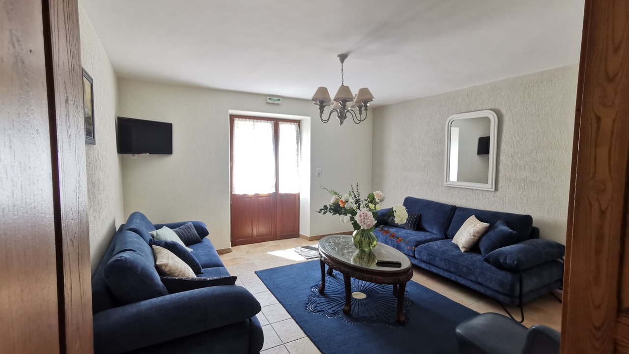 Photo of Livingroom in Rouffignac-Saint-Cernin-de-Reilhac