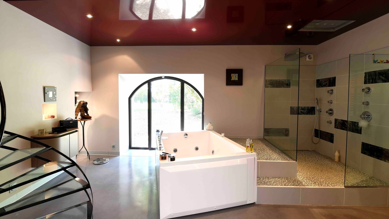 Photo of Bathroom in Caumont-sur-Durance