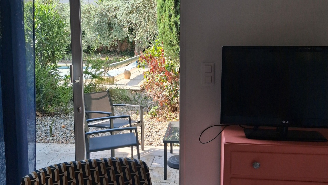 Photo of Livingroom in Eyragues