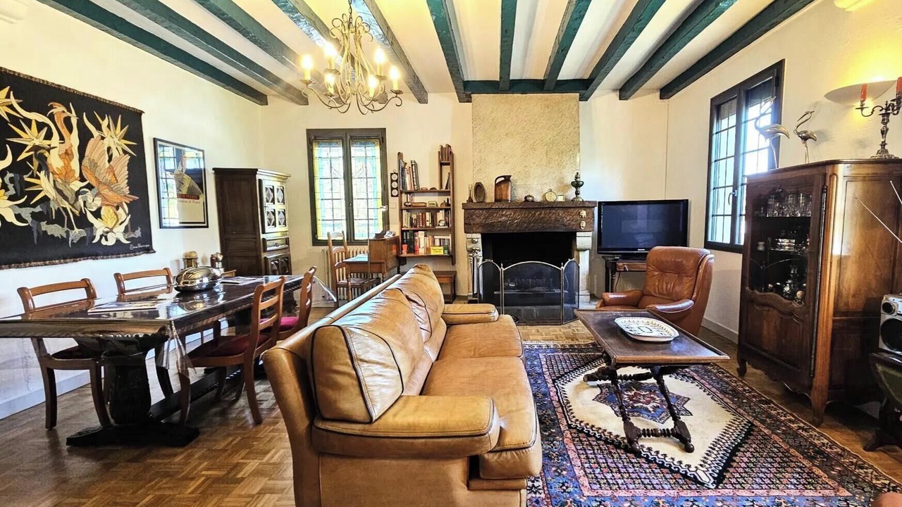 Photo of Livingroom in Allassac