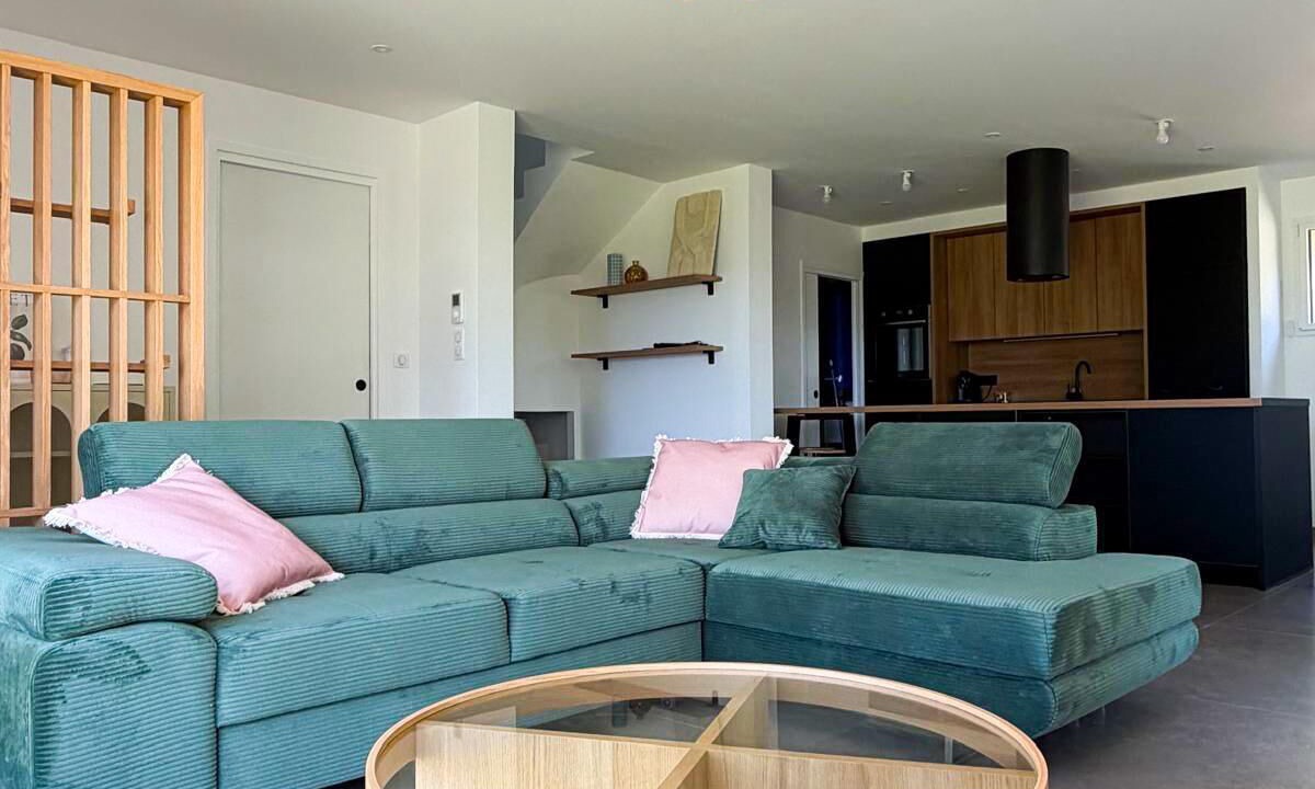 Photo of Livingroom in Collonges-sous-Saleve