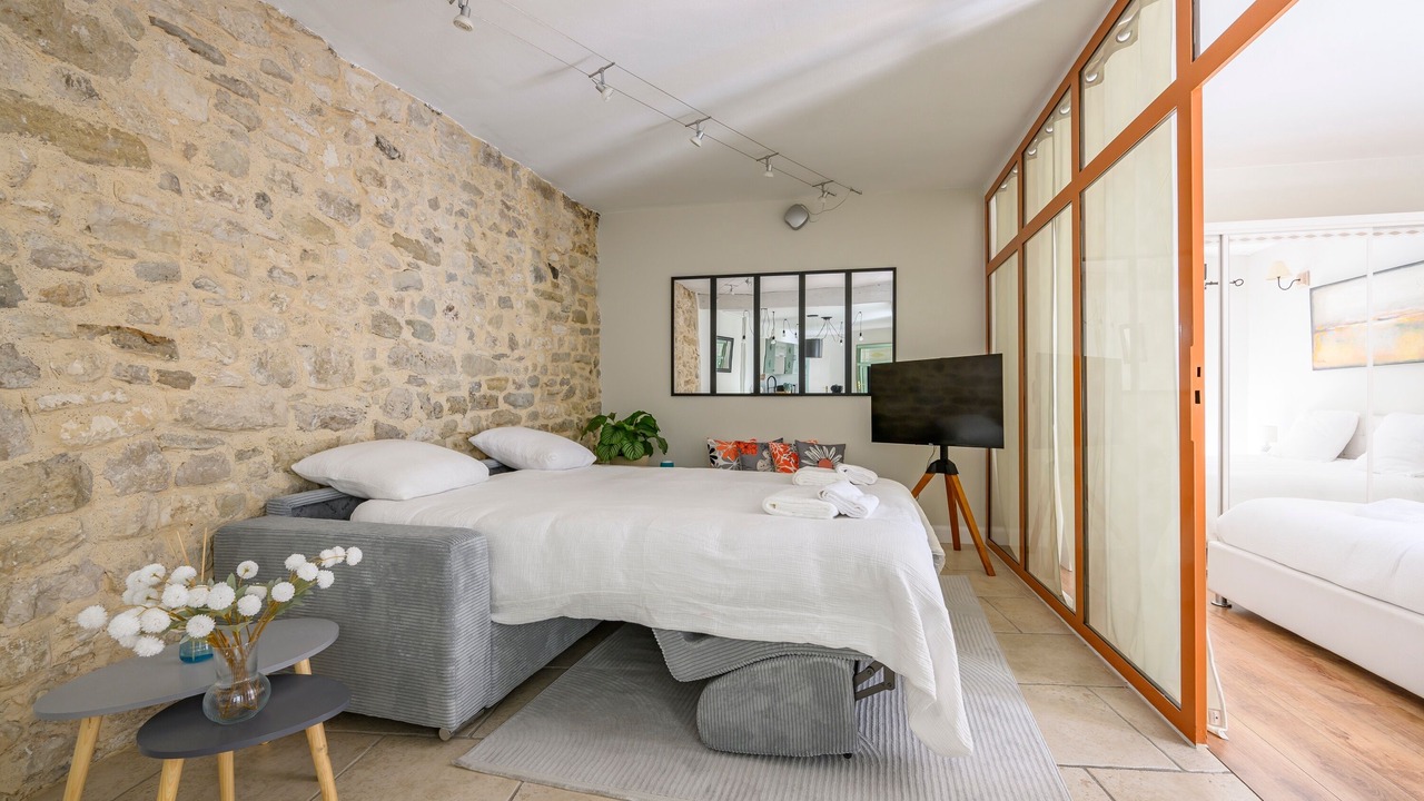 Photo of Bedroom in Pernes-les-Fontaines