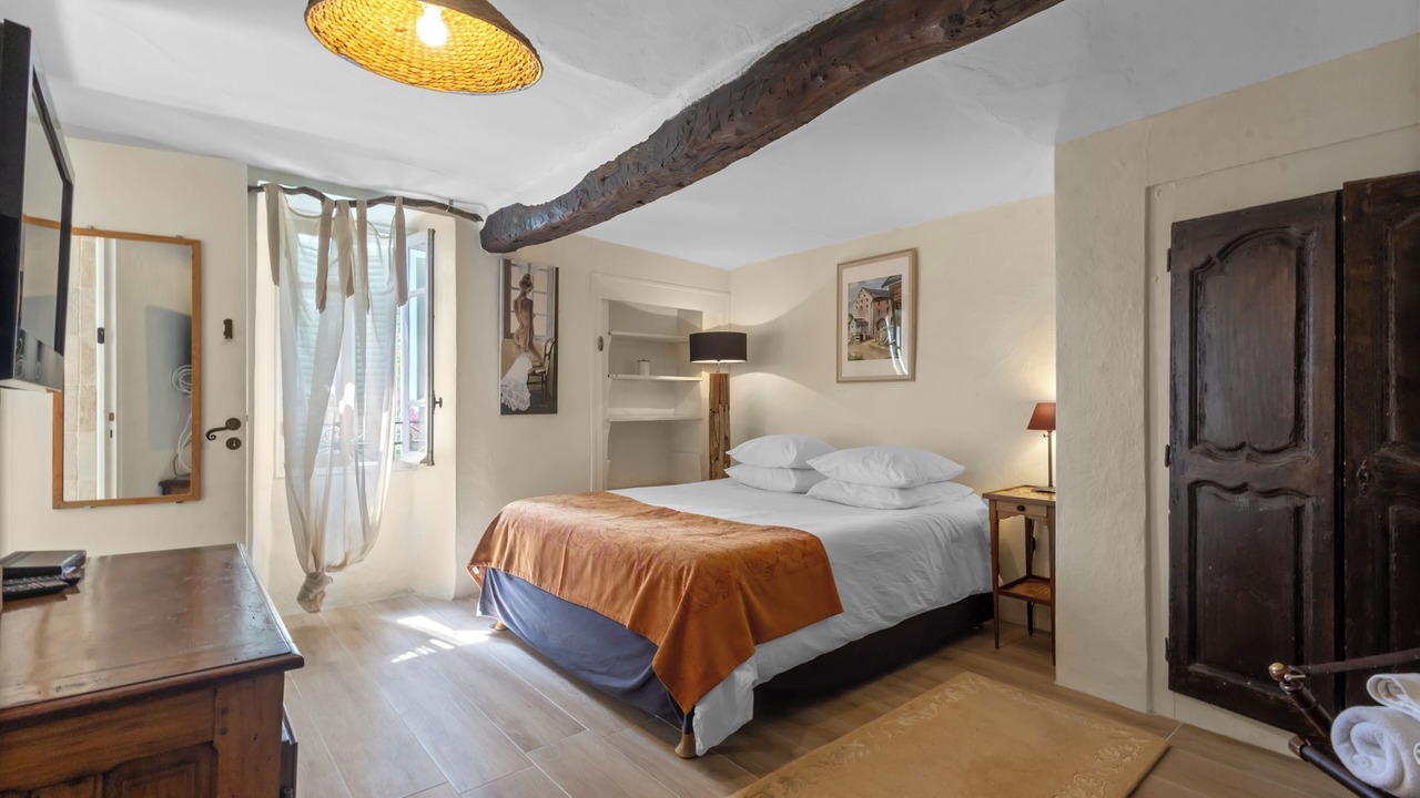 Photo of Bedroom in Cabris