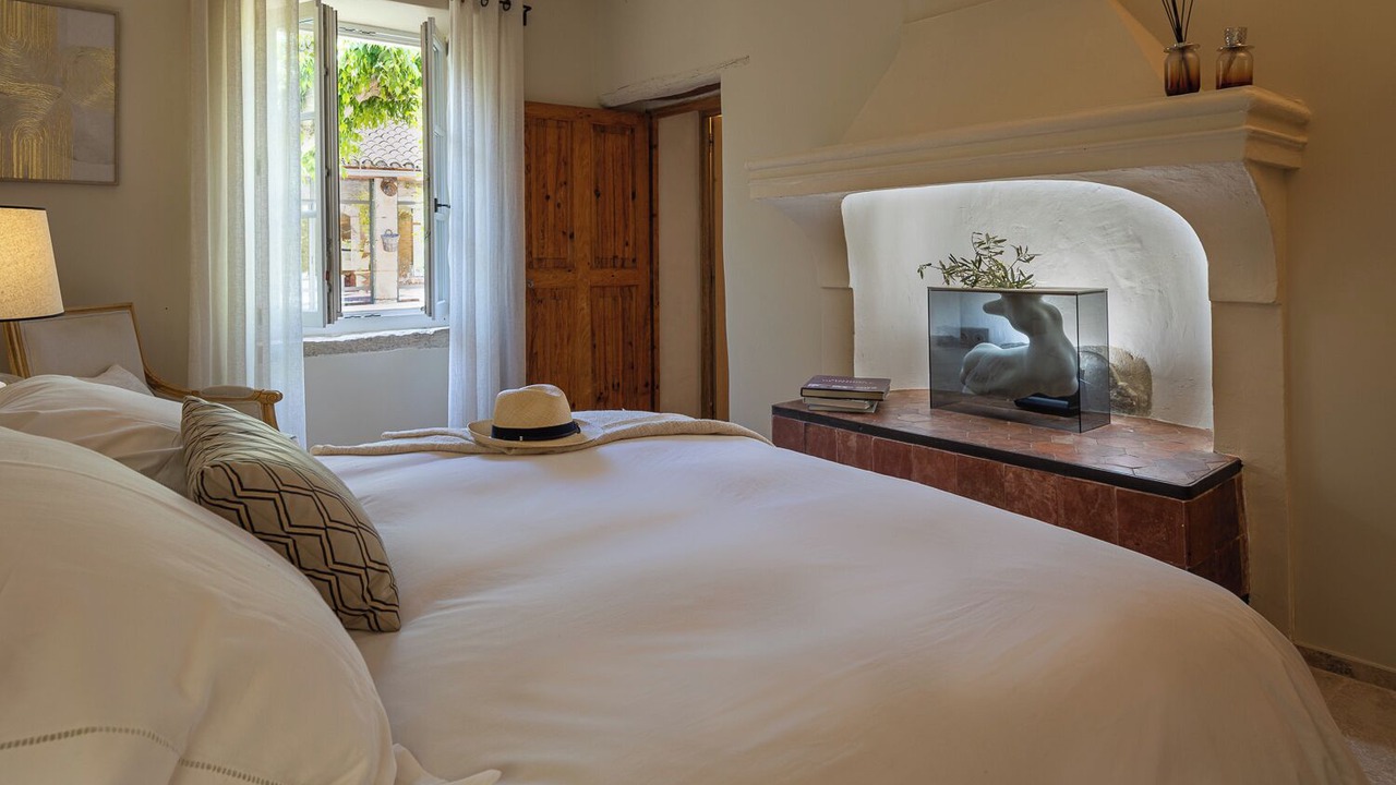 Photo of Bedroom in Cabrieres-d'Avignon
