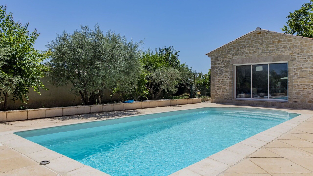 Photo of Outdoor in Caromb