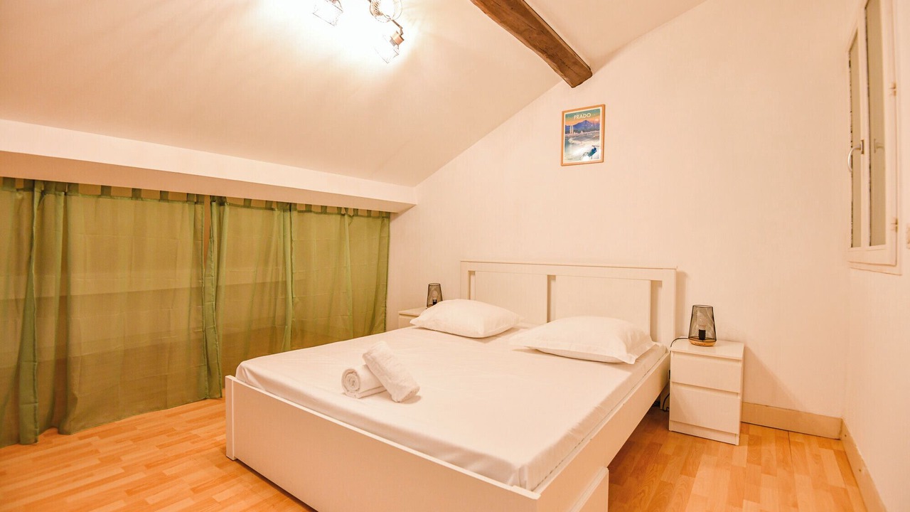 Photo of Bedroom in Les Grands Carmes