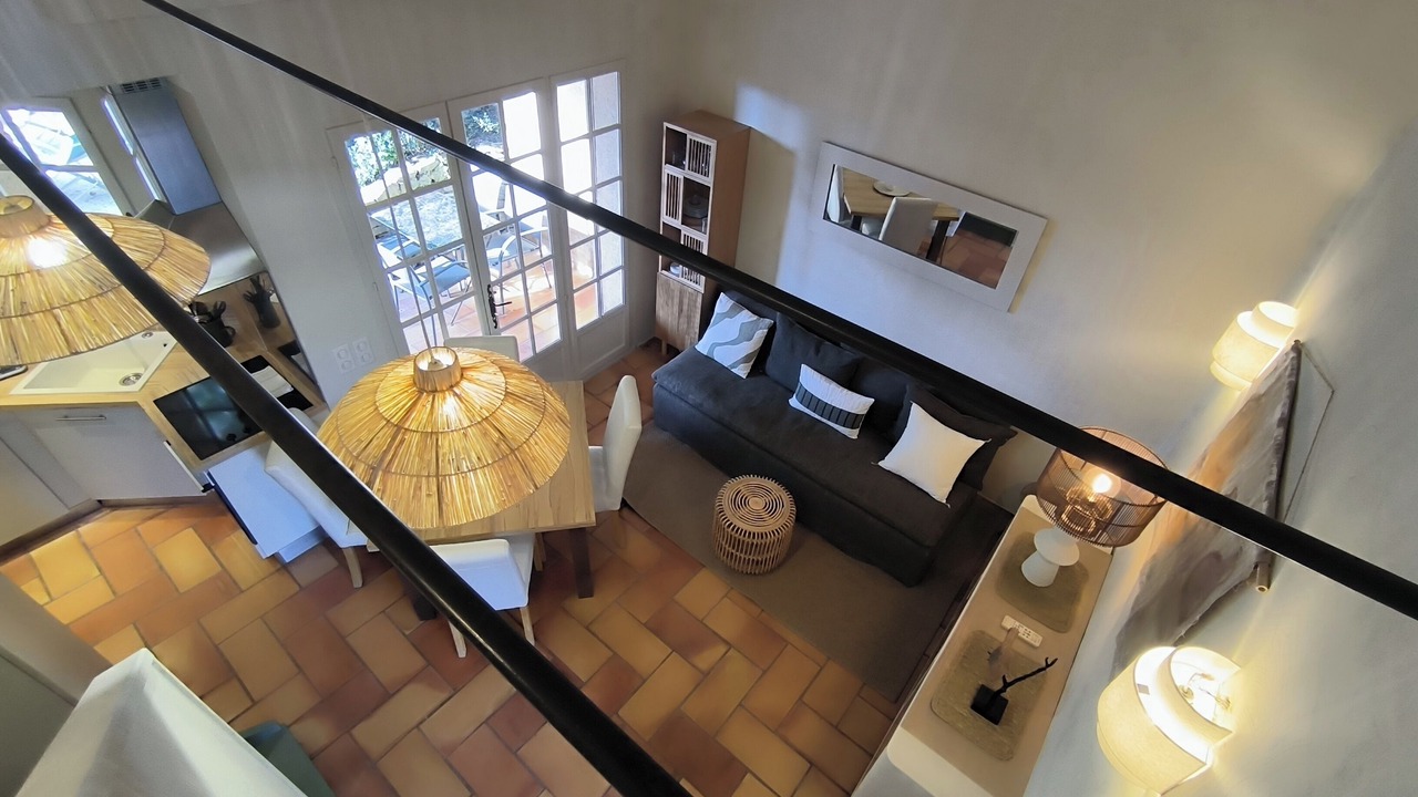 Photo of Livingroom in Paradou