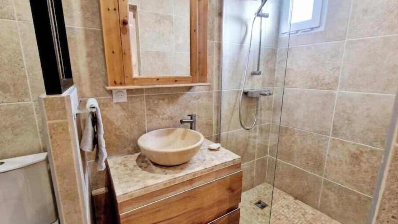 Photo of Bathroom in Plaine de la Brague