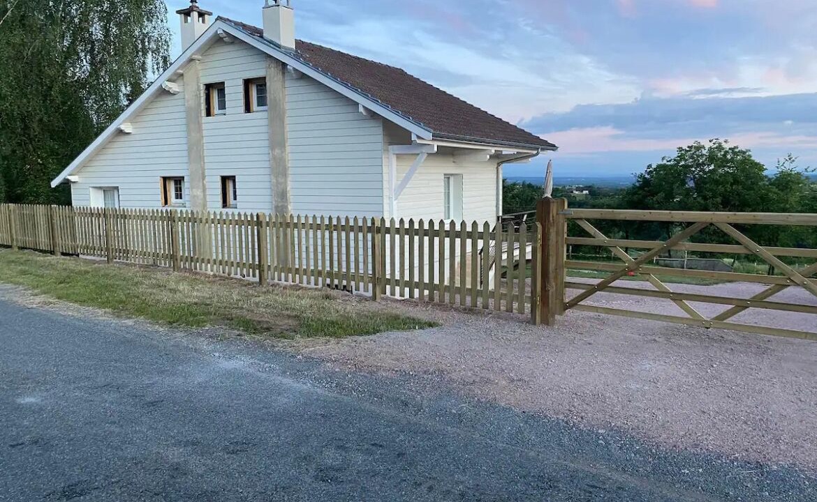 Photo of Outdoor in Abrest