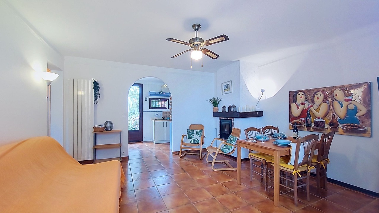 Photo of Livingroom in Le Brusc