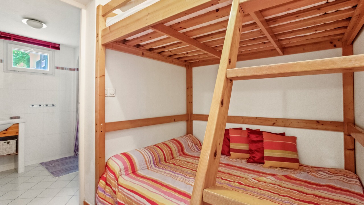 Photo of Bedroom in La Nartelle