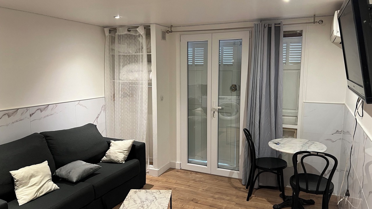 Photo of Livingroom in Les Baumettes