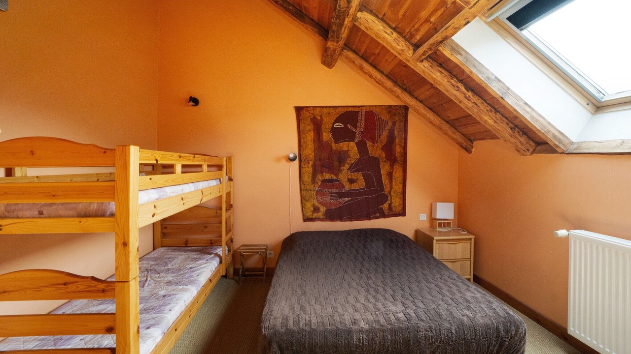 Photo of Bedroom in Albiez-le-Vieux