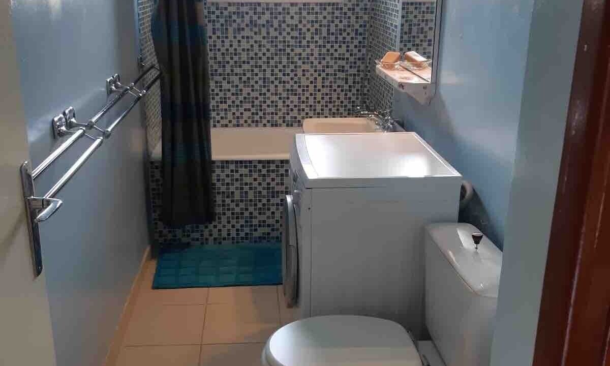 Photo of Bathroom in Saint-Etienne-de-Tinee