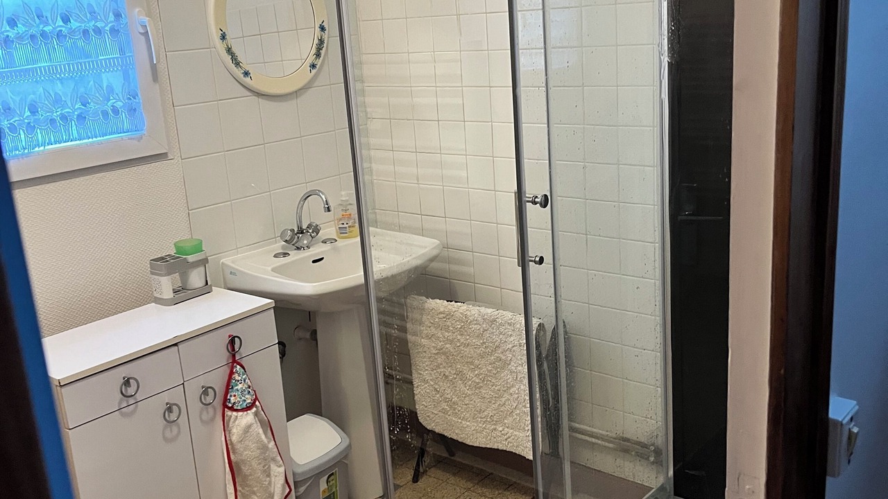 Photo of Bathroom in Dun-sur-Grandry