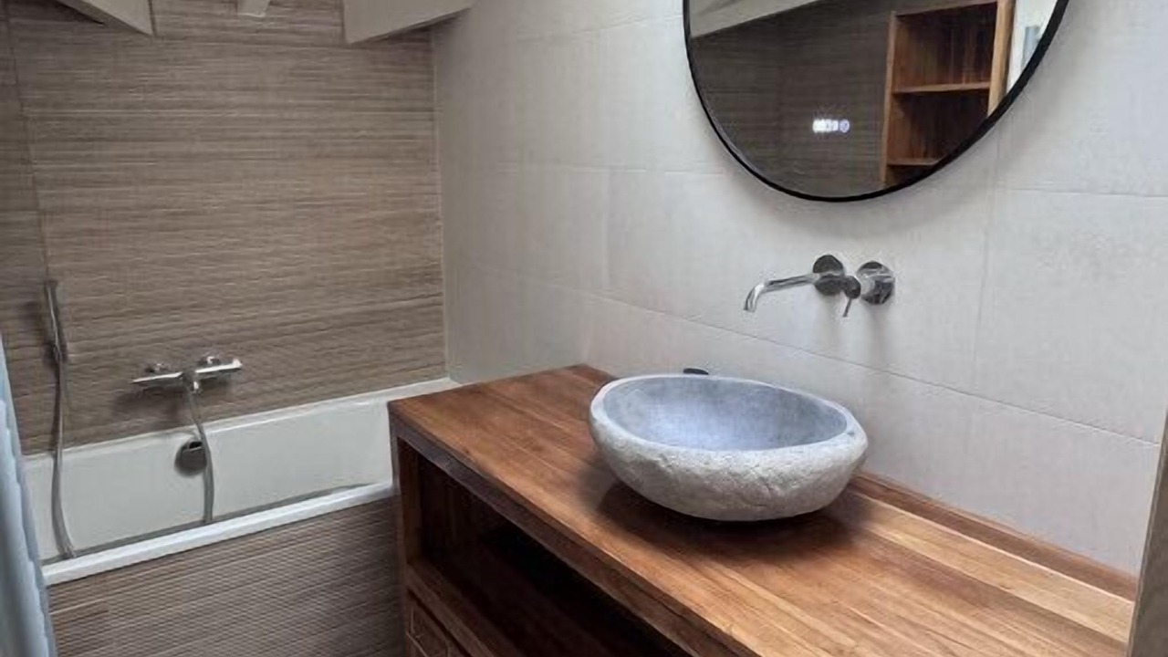 Photo of Bathroom in L'Herbe