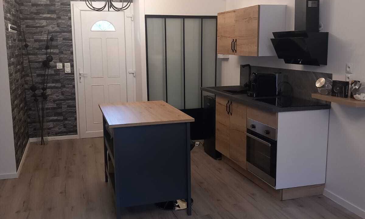 Photo of Kitchen in Bourg-de-Thizy