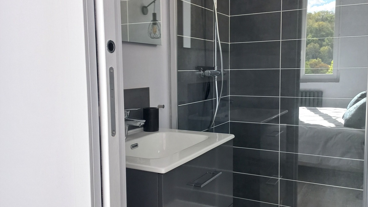 Photo of Bathroom in Terrasson-la-Villedieu