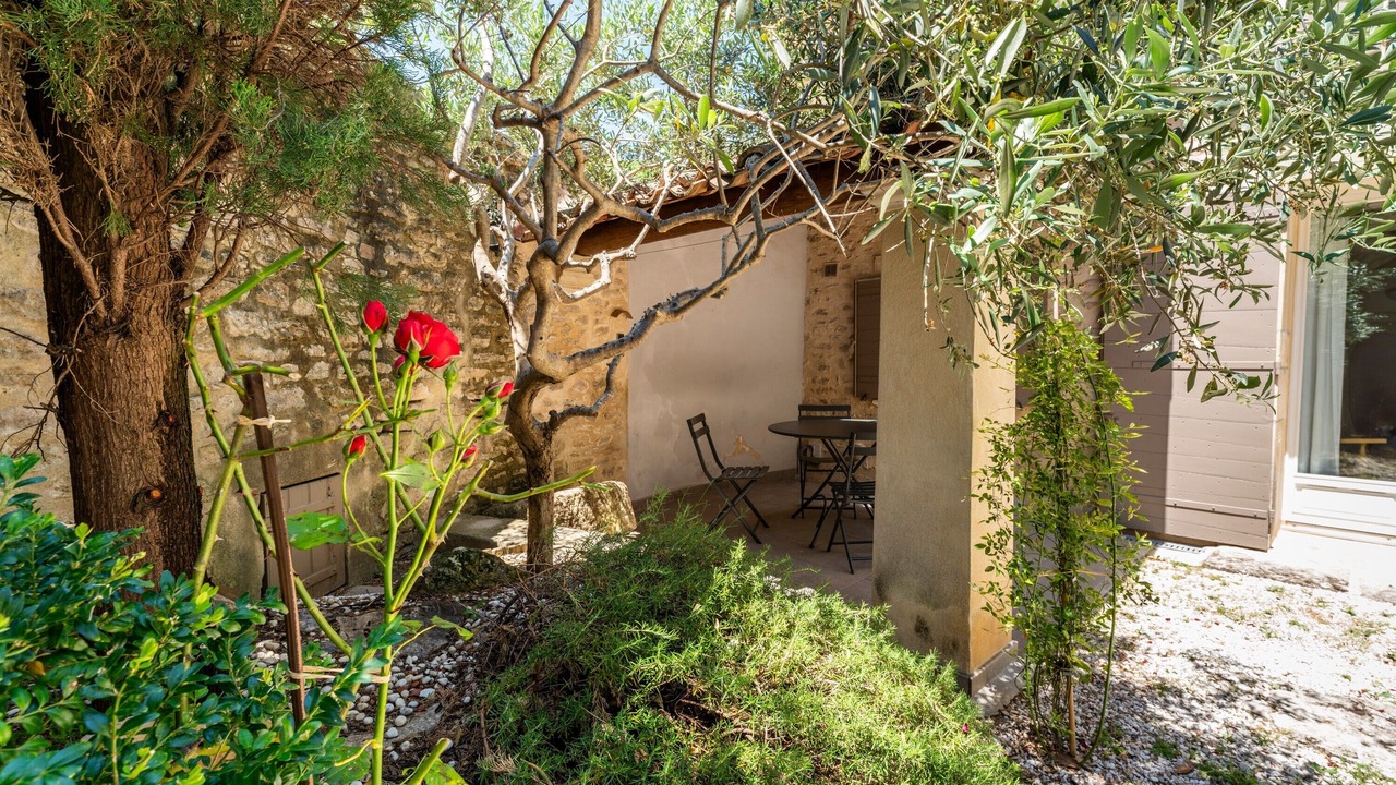 Photo of Patio Balcony in Cabrieres-d'Avignon