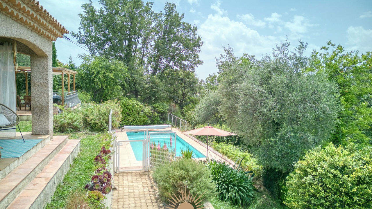 Photo of Outdoor in Le Rouret