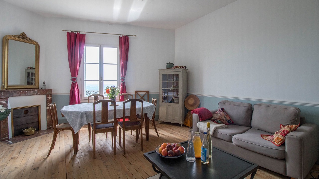 Photo of Livingroom in Thiers