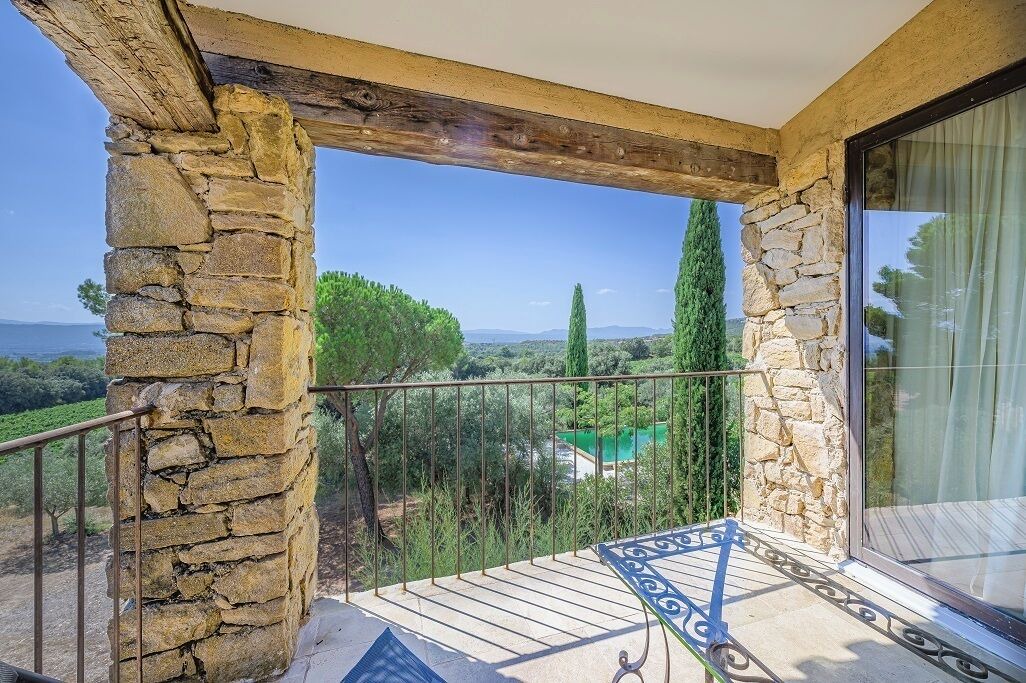 Photo of Outdoor in Puyloubier