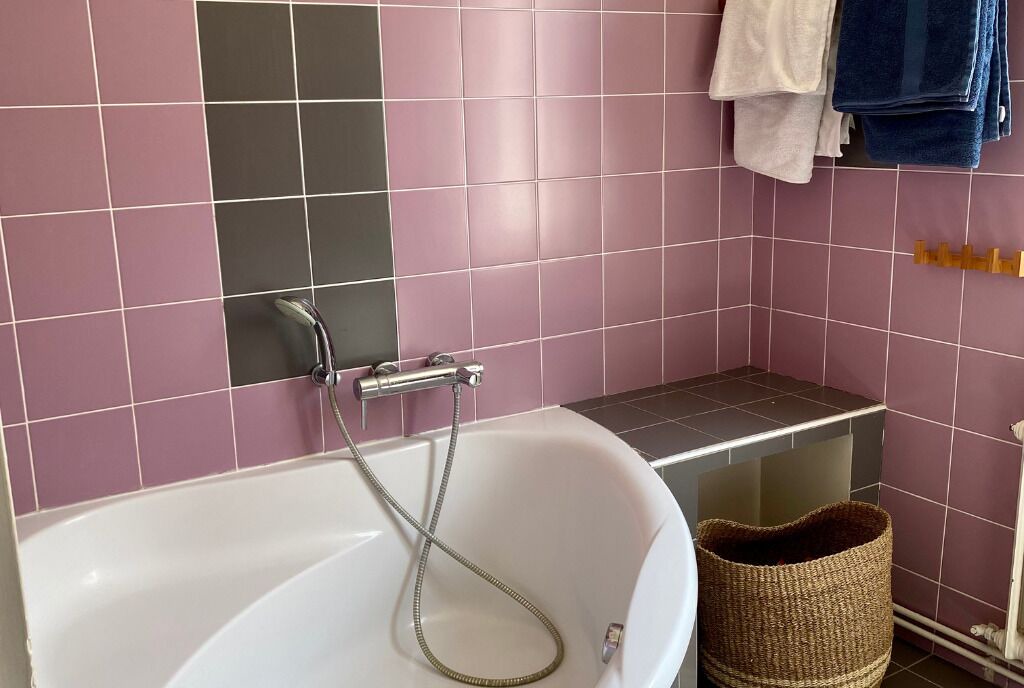 Photo of Bathroom in 8th Arrondissement