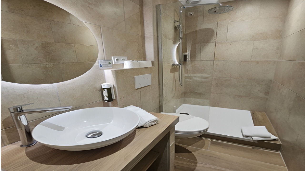 Photo of Bathroom in Sanary-sur-Mer
