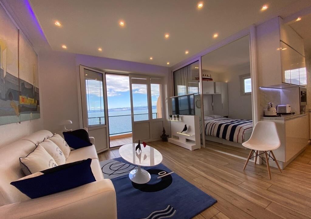 Photo of Bedroom in Evian-les-Bains