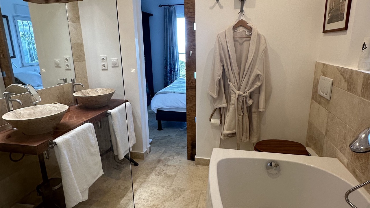 Photo of Bathroom in Ramatuelle