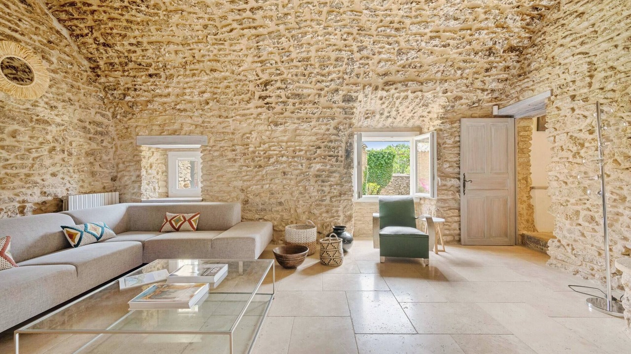 Photo of Livingroom in Cabrieres-d'Avignon