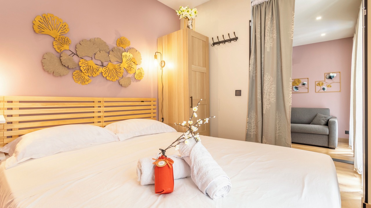 Photo of Bedroom in Palais de justice
