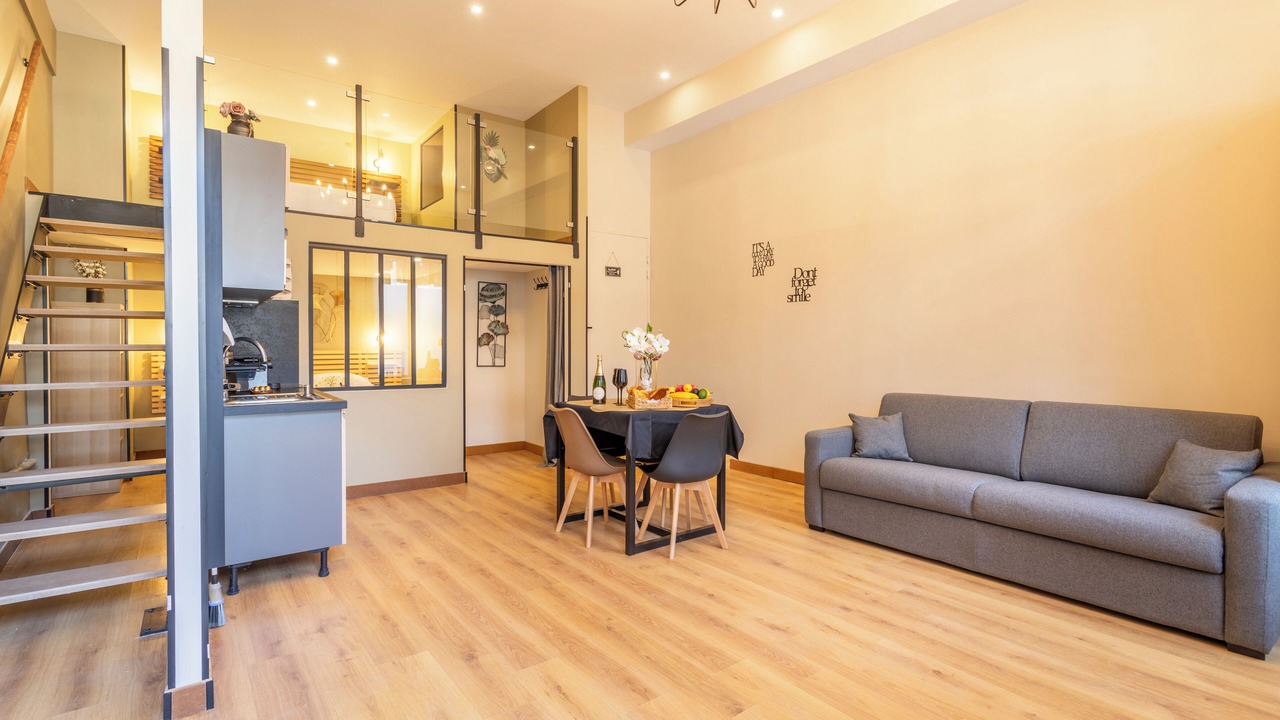 Photo of Livingroom in Palais de justice
