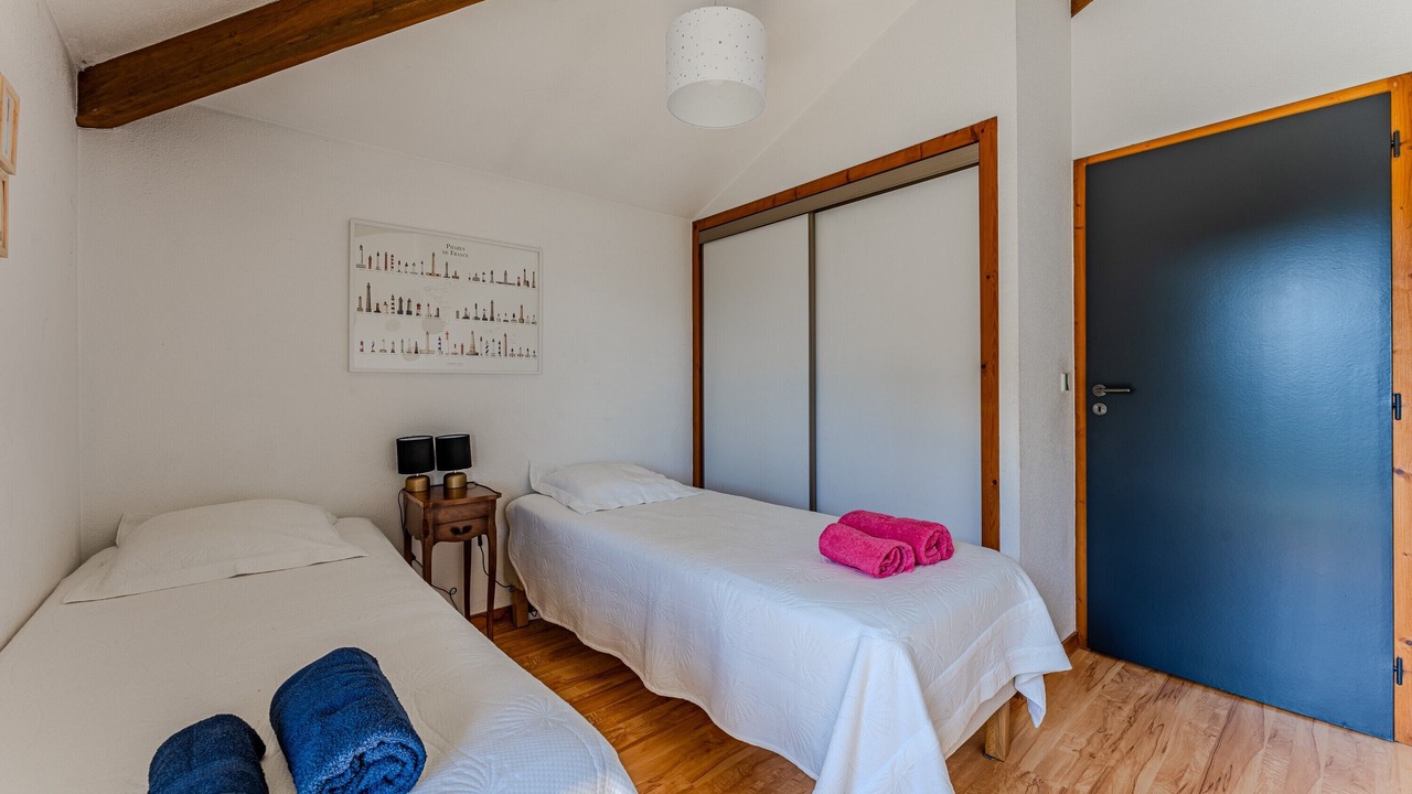 Photo of Bedroom in Gujan-Mestras