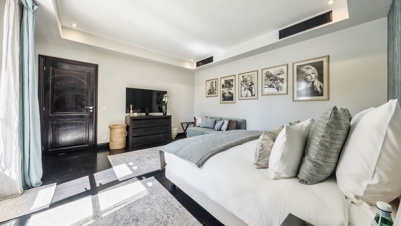 Photo of Bedroom in Saint-Tropez