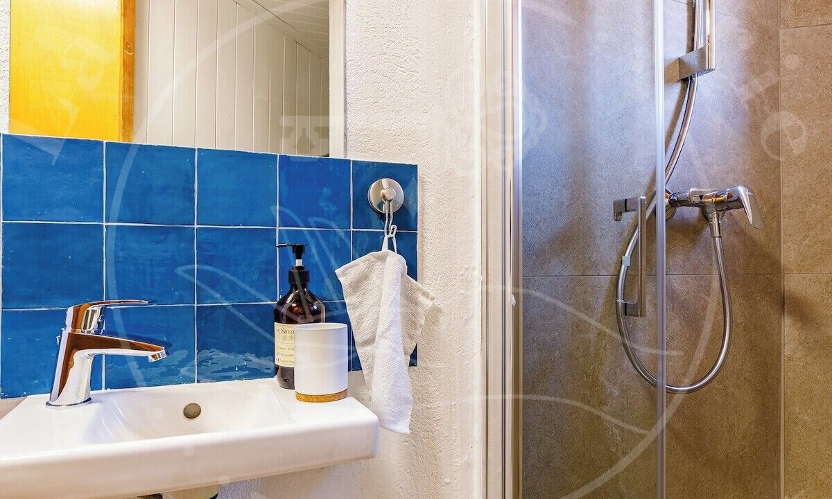 Photo of Bathroom in Le Mourillon
