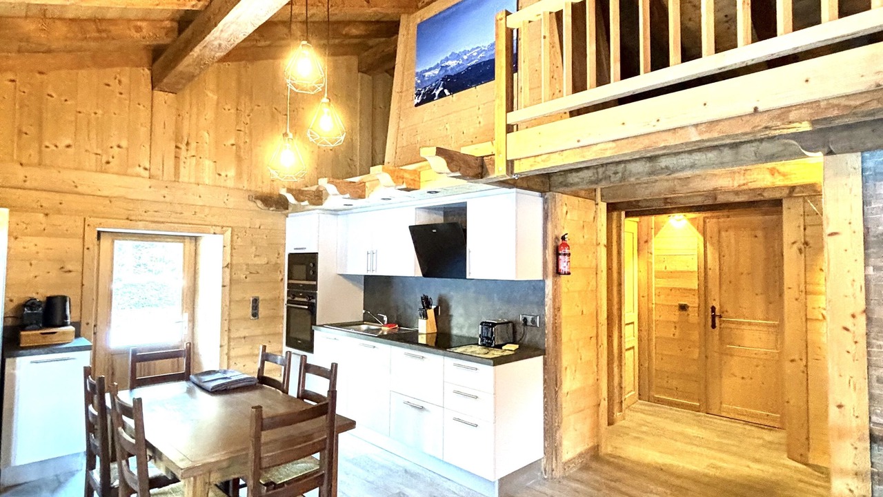 Photo of Kitchen in Les Praz-de-Chamonix