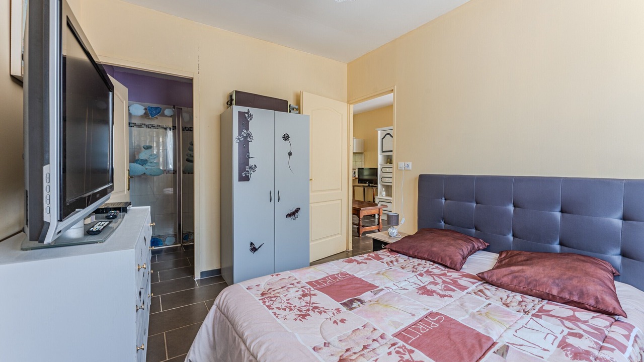 Photo of Bedroom in Mios