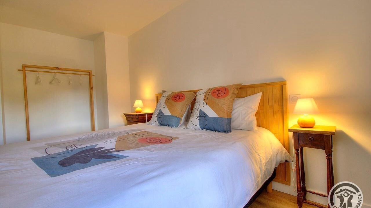 Photo of Bedroom in Saint-Jean-la-Bussiere